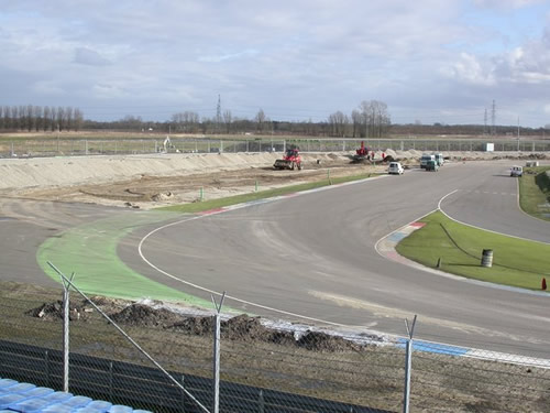 Haarbocht verlengen asfaltstrook.jpg